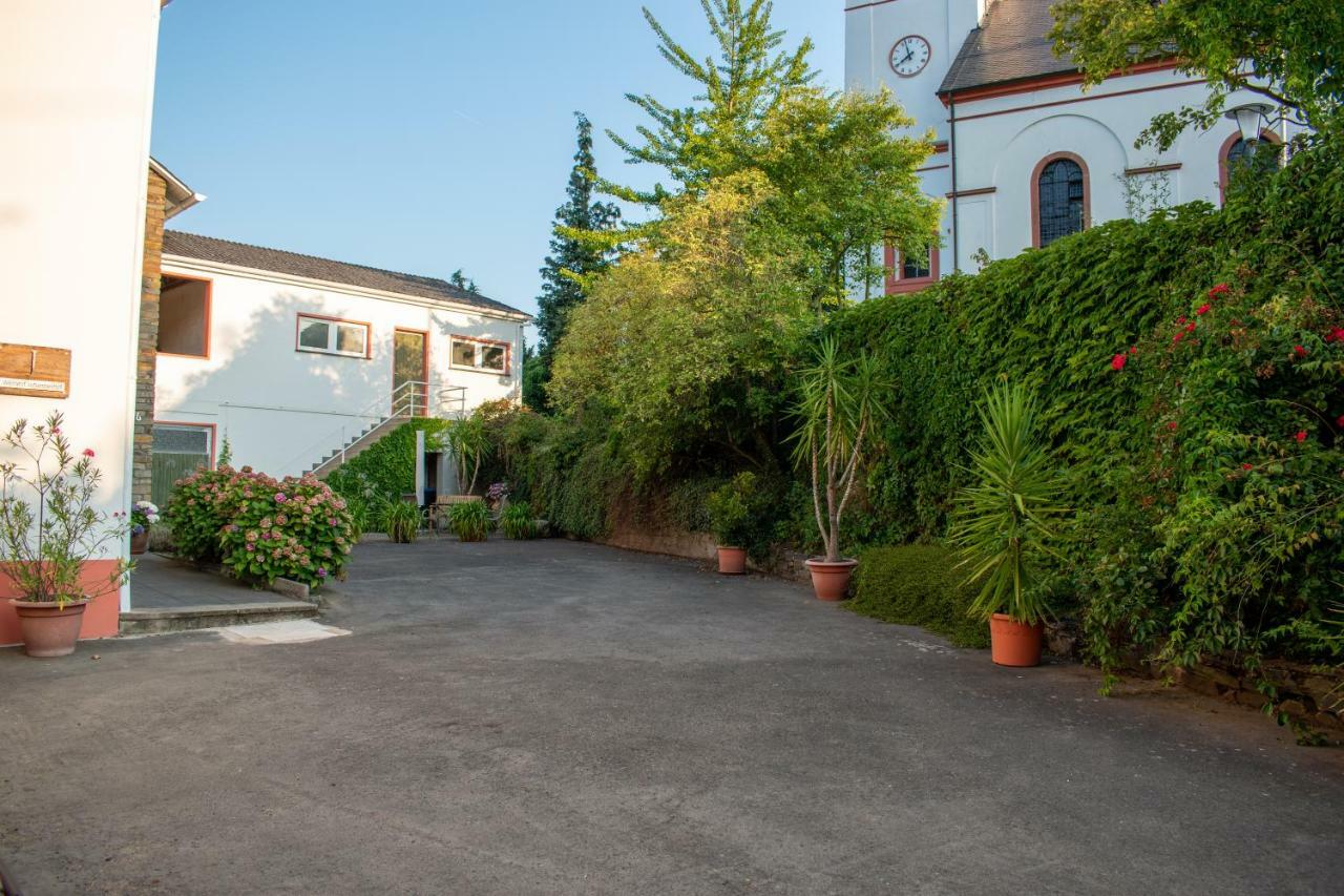 Weingut Johanneshof Minheim Exterior foto